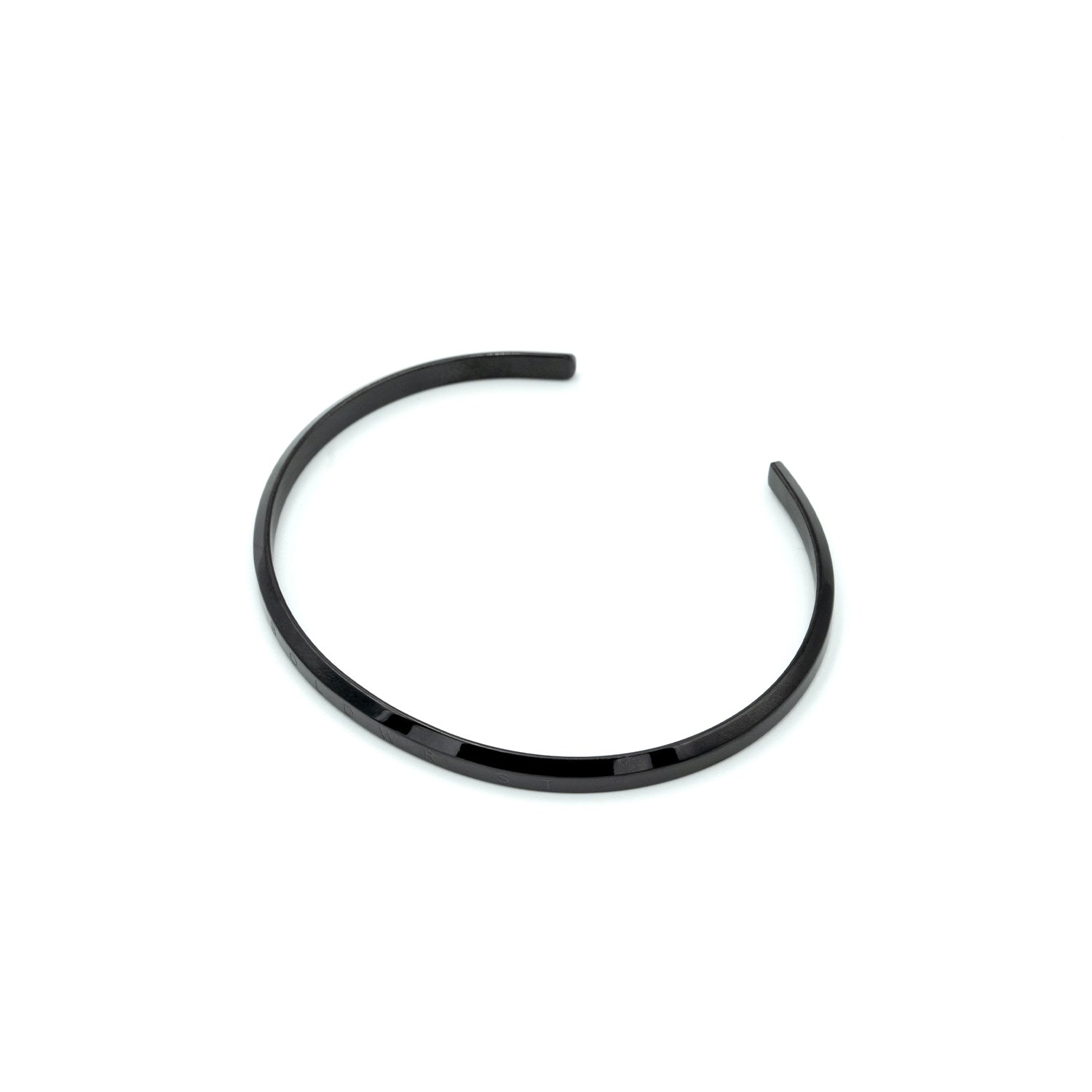 Boldwrist Clover bracelet design in black matte