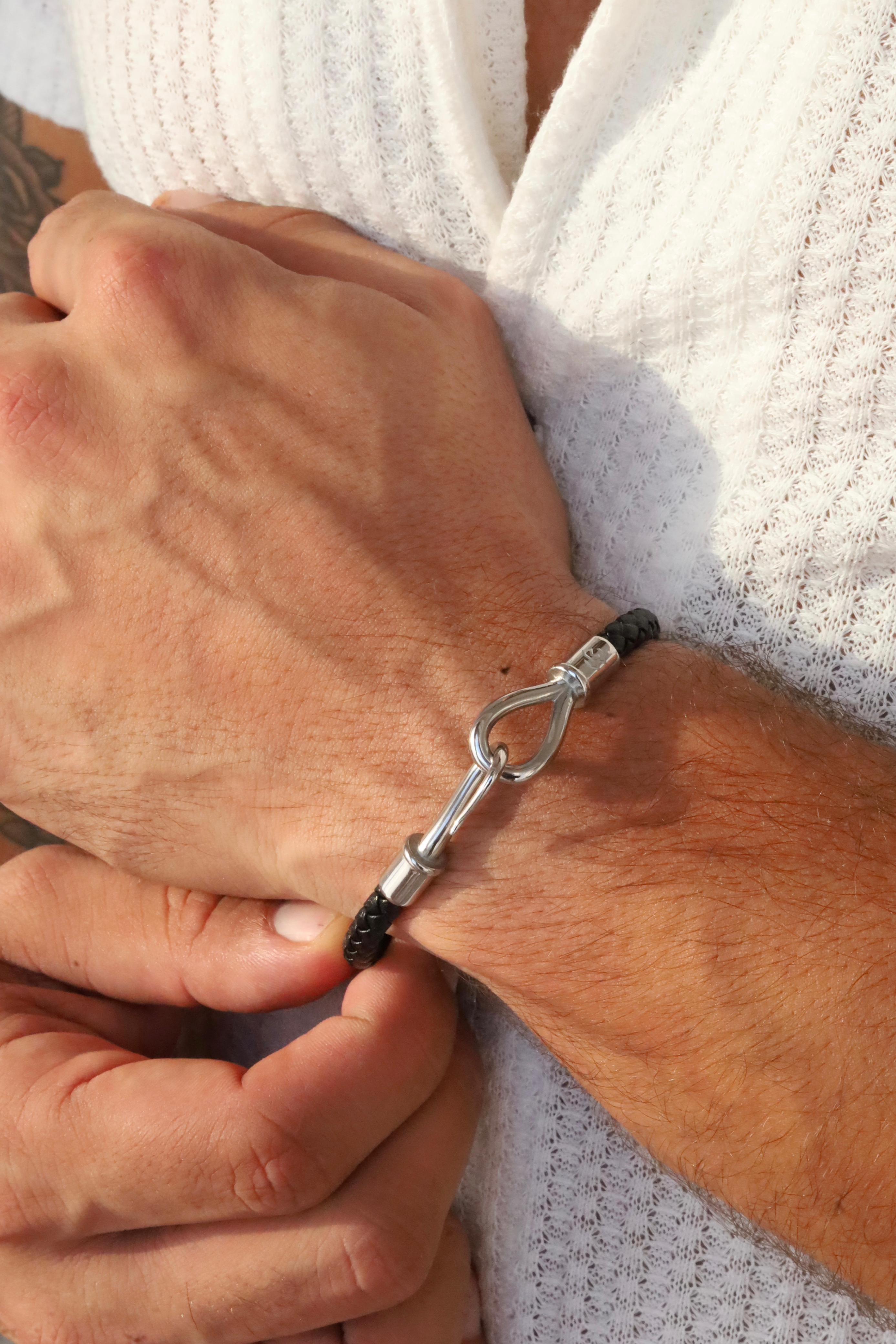Boldwrist Anchor loop bracelet