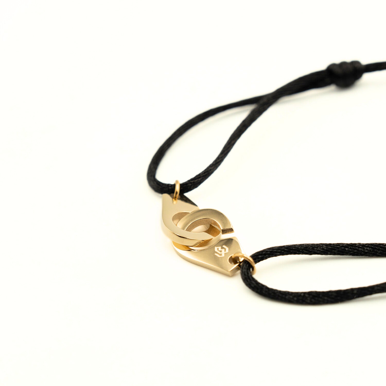 Boldwrist Nova rope bracelet design 14k gold plated