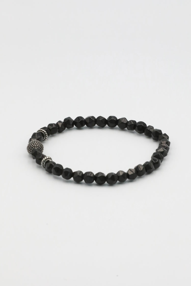 Topaz stone bracelet design